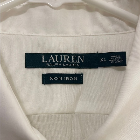 Lauren Ralph Lauren Women’s Crisp White Shirt
Non-Iron - Picture 2 of 3